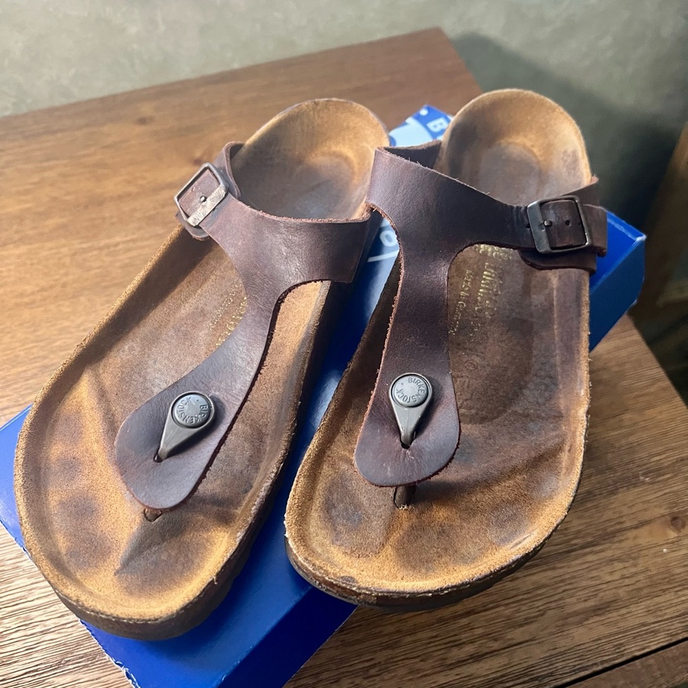 Birkenstock Gizeh Brown Oil Rubbed Leather Sandals Thongs EU 39